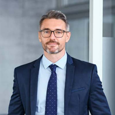 khach-hang-meta-law-5